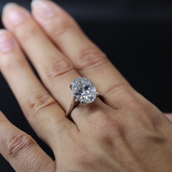 5.75 carat oval Diamond Ring GIA White Gold